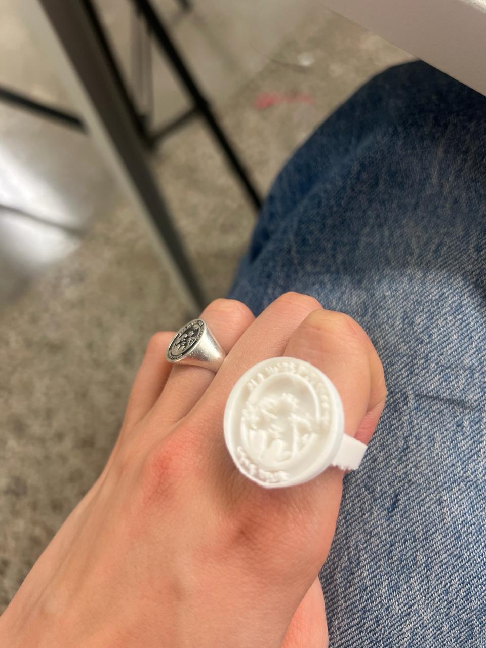 Test ring worn on knuckle